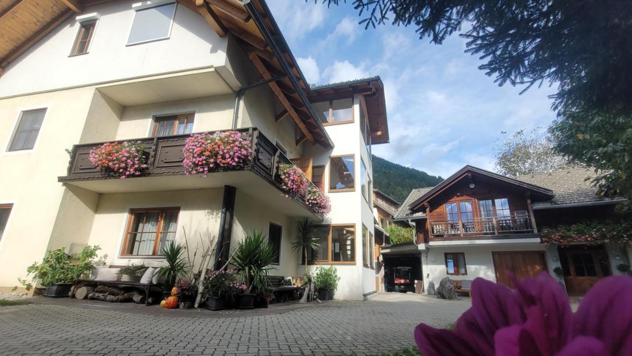 Knaller Der Reiterbauernhof Reisach Esterno foto